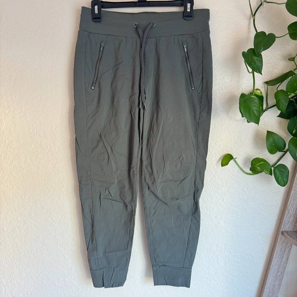 Athleta Women’s Olive Green Jogger Pants | Size 6 | Lightweight Activewear